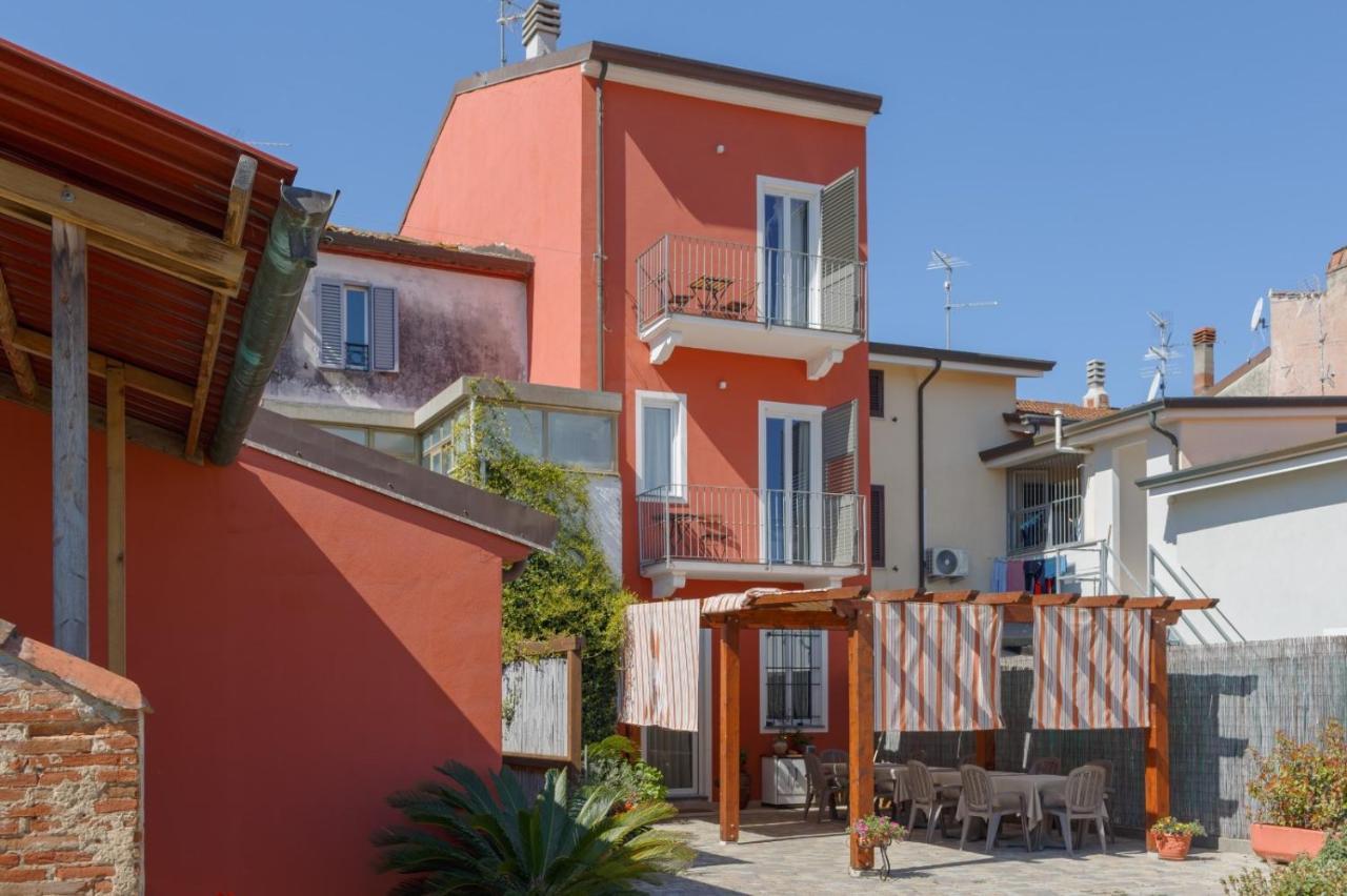La Corte Dei Tre Torre del Lago Puccini Exterior foto
